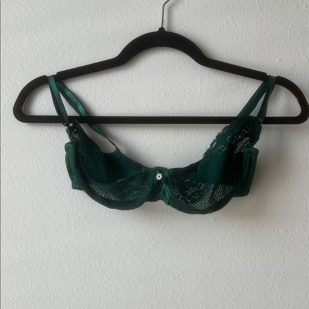 Victoria's Secret Deep Green Lace Bra